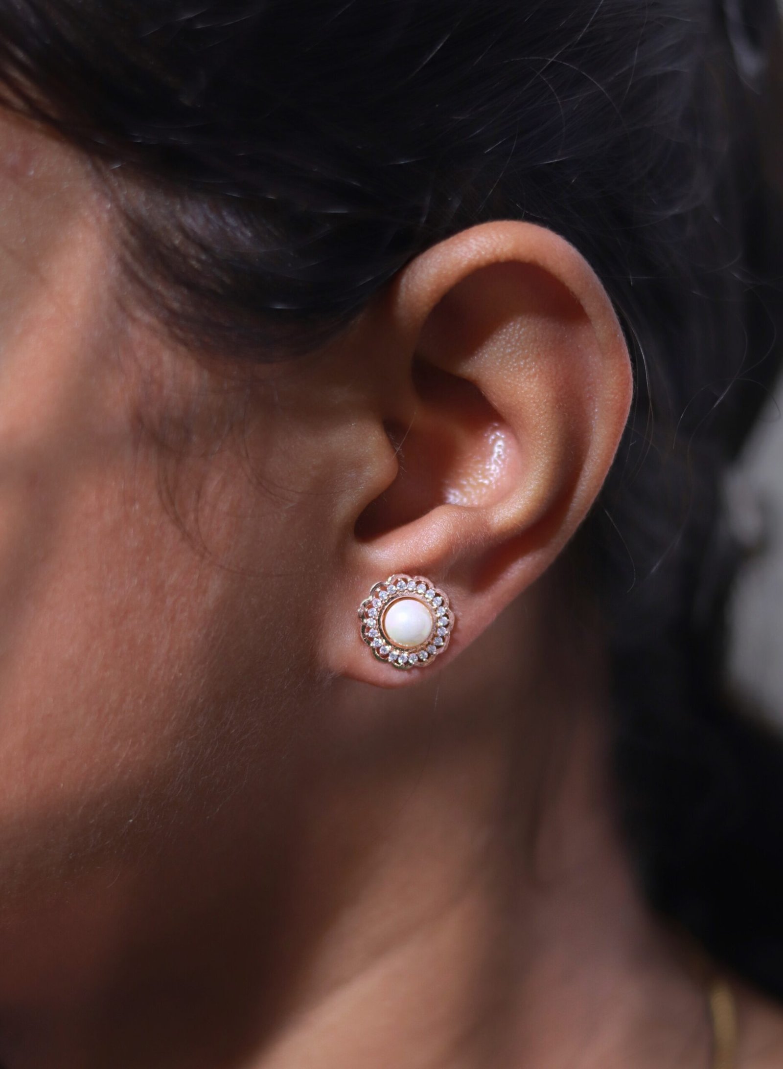 Vintage Pearl Blossom Studs - Image 3