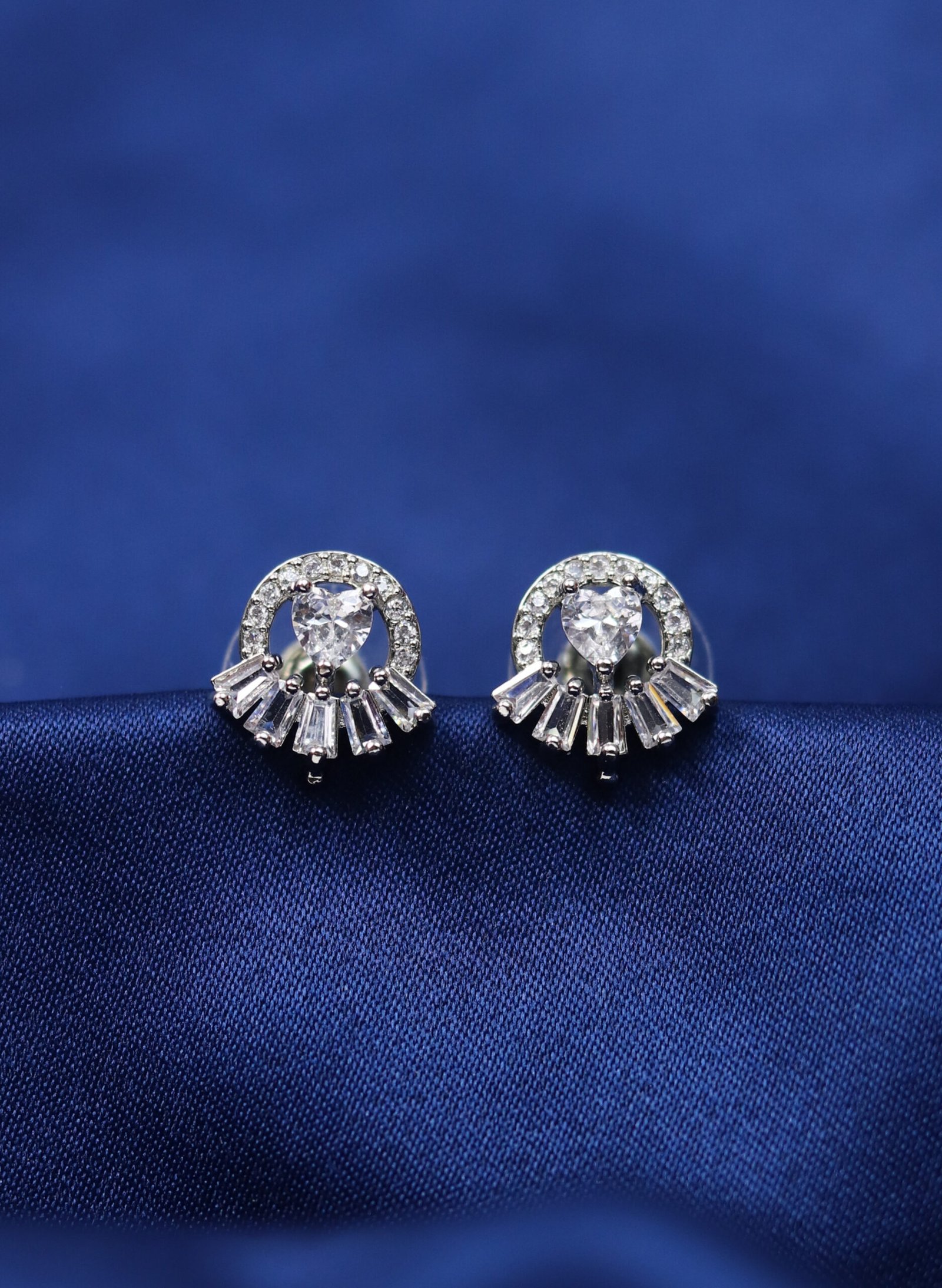Heart-Cut Halo Stud Earrings with Fan-Cut Crystals - Image 2
